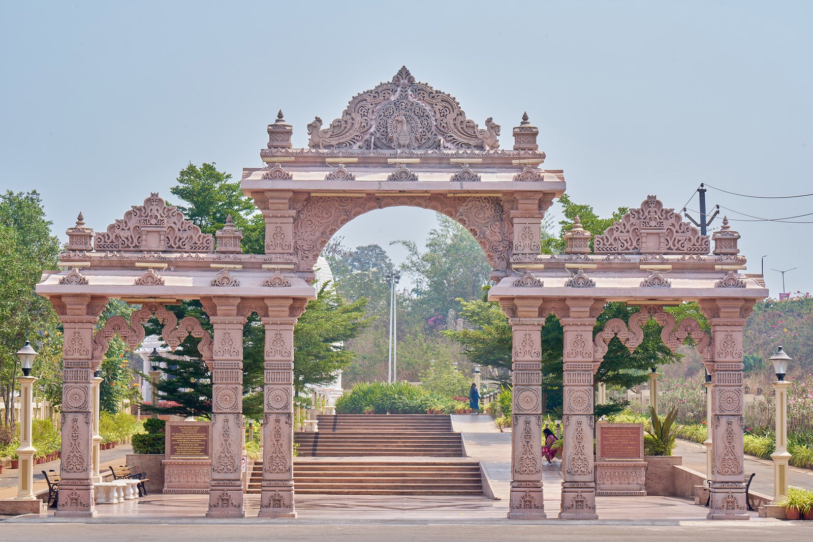Temple gateway